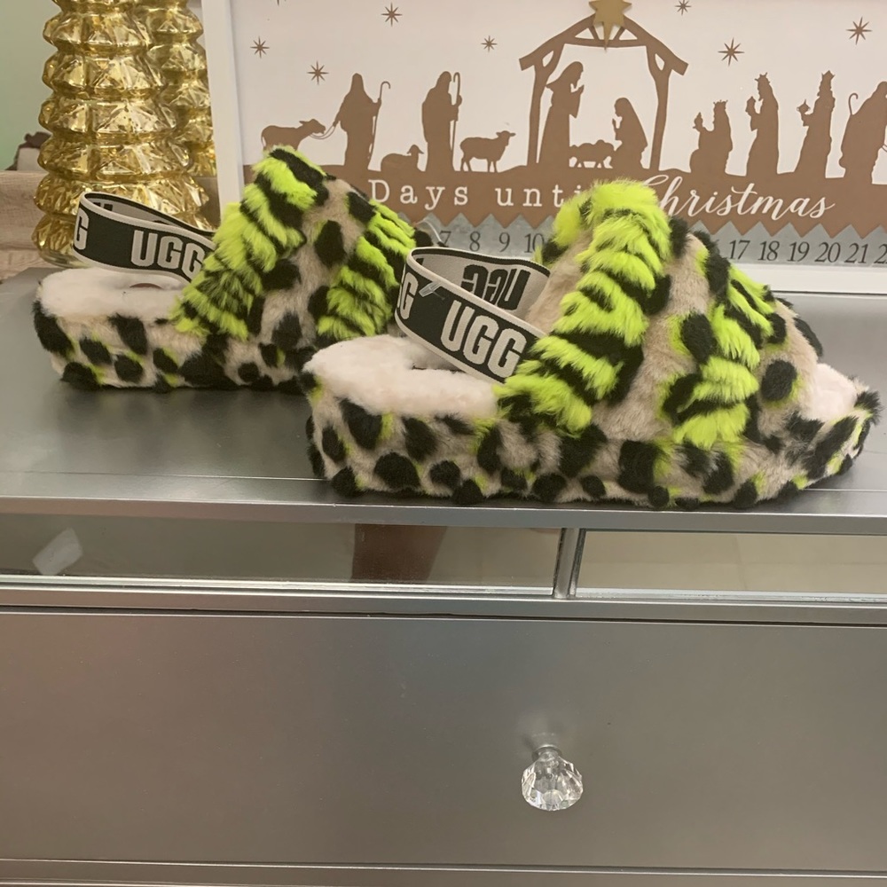 Ugg faux fur leopard shoes